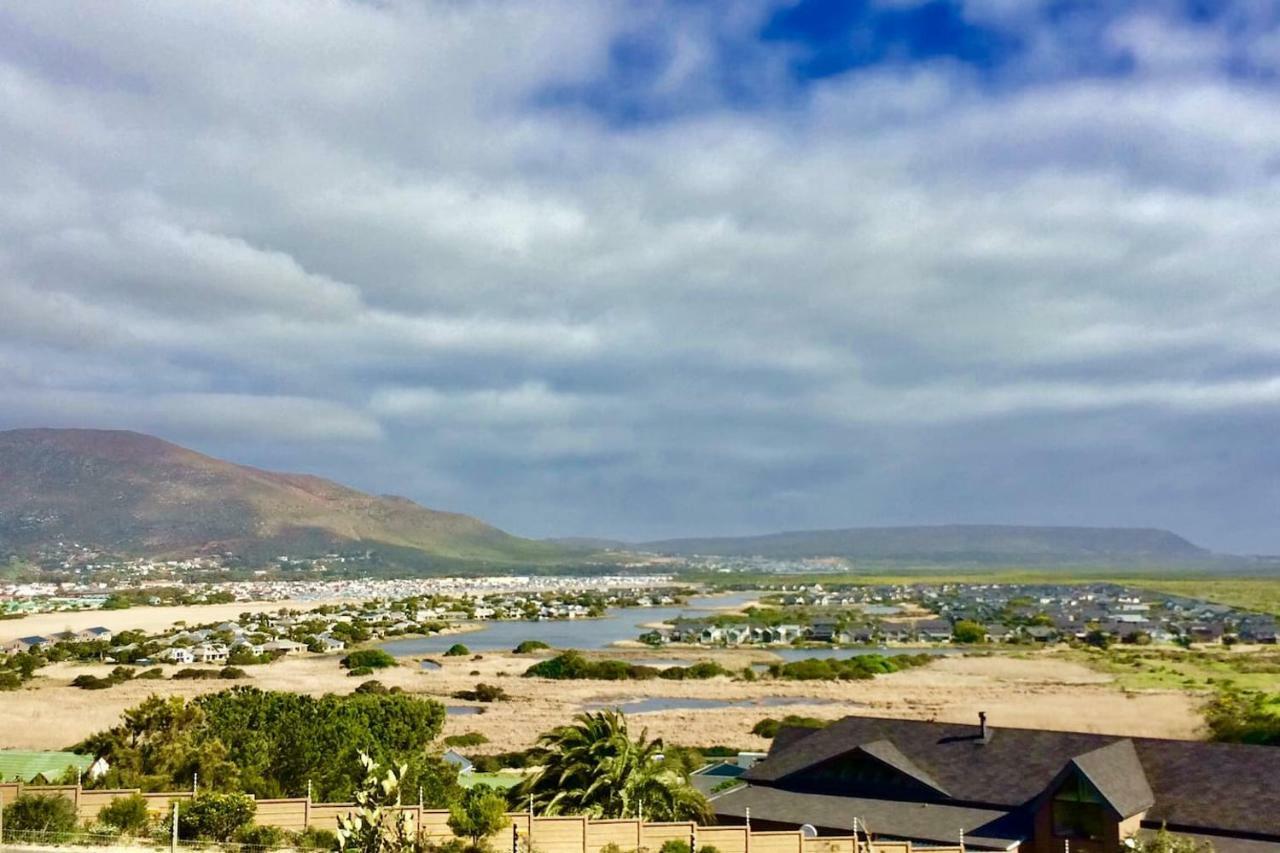 365 Sunset Self Catering Noordhoek