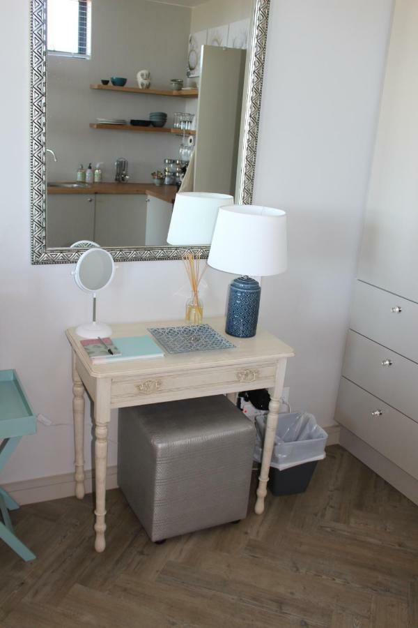 Apartment 365 Sunset Self Catering *