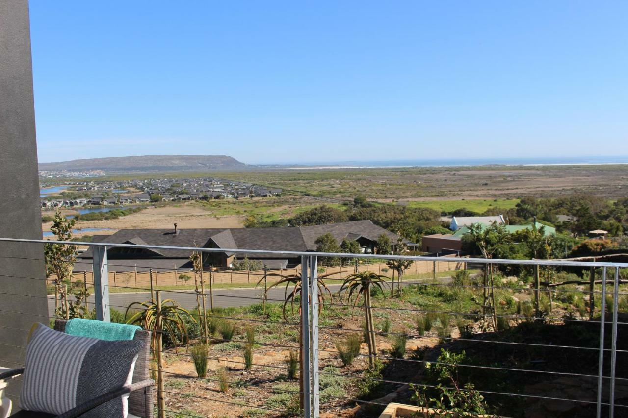 Apartment 365 Sunset Self Catering