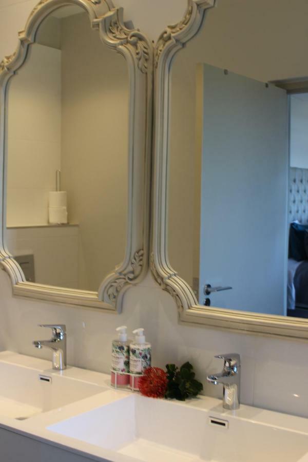 Apartment 365 Sunset Self Catering *