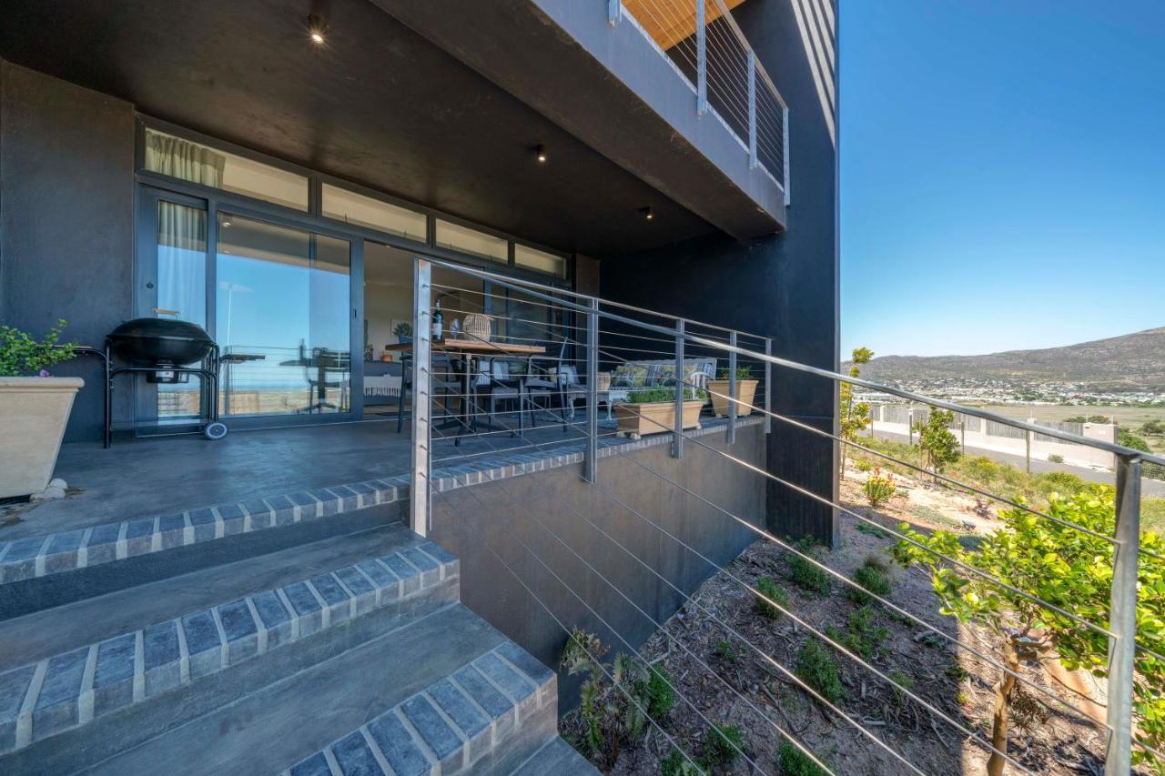365 Sunset Self Catering Apartment Noordhoek
